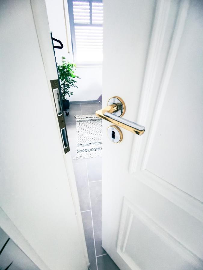 Smooth Living Apartments Augsburg Lechhausen - Free Parking Екстер'єр фото